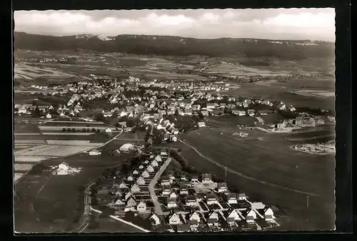AK Aldingen /Krs. Tuttlingen, Ortsansicht aus der Vogelschau