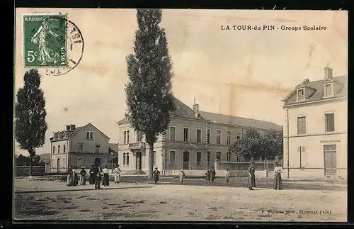 AK La Tour-du-Pin, Groupe Scolaire