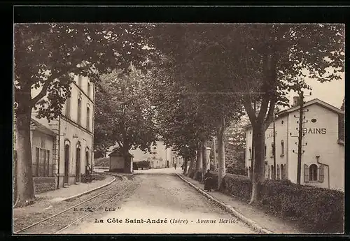 AK La Cote-Saint-André, Avenue Berlioz