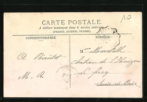 AK Crémieu, Les Ecoles