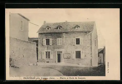 AK Panossas près Crémieu, Mairie et Ecole de Garcons