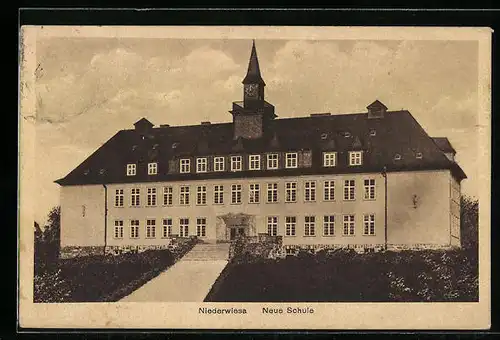 AK Niederwiesa, Neue Schule