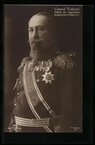 AK General Todorow, Heerführer von Bulgarien in Galauniform