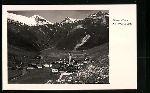 AK Hintertux, Ortsansicht mit Bergen