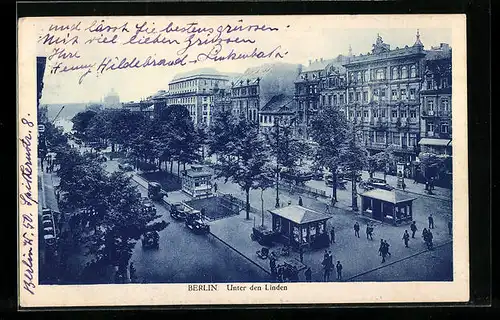 AK Berlin, Unter den Linden mit Passanten