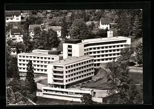 AK Schramberg /Schwarzwald, Blick auf das städt. Krankenhaus