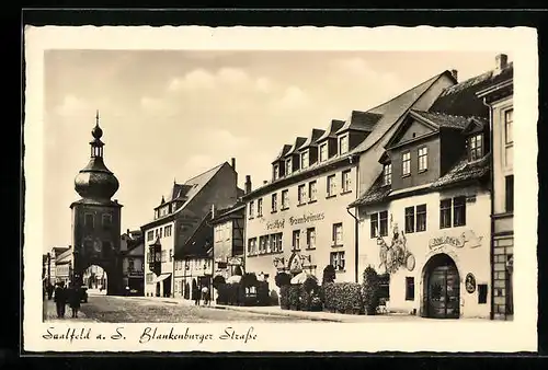 AK Saalfeld a. S., Partie in der Blankenburger Strasse mit Gasthof Gambrinus und das Loch