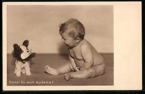 AK Kleinkind mit Kuscheltier, Hund, Trinkst du auch Kufeke?, Medikament