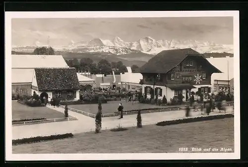 AK Bern, Schweizerische Ausstellung für Frauenarbeit 1928, Ortspartie mit Blick auf die Alpen