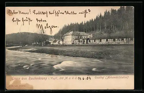 AK Rautenkranz i Voglt., Blick auf einen Gasthof mit Automobilstation