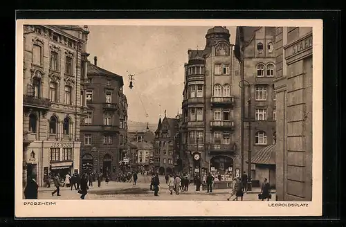 AK Pforzheim, Strassenpartie am Leopoldsplatz