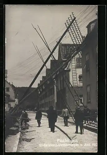 AK Plochingen, Wirbelsturm-Verheerungen 1913, umgekippte Strommasten