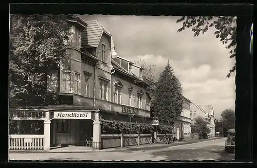 AK Georgenthal / Thür. Wald, Bahnhofstrasse mit Konditorei