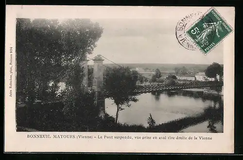 AK Bonneuil-Matours, Le Pont suspendu, Vue prise en aval rive droite de la Vienne