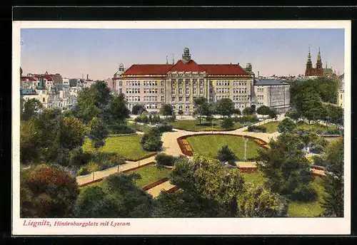 AK Liegnitz, Hindenburgplatz mit Lyzeum und Strassenpartie