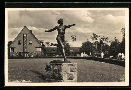 AK Berlin-Wannsee, Parkidylle am Strandbad