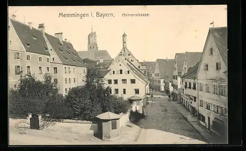 AK Memmingen i. Bayern, Herrenstrasse mit Geschäften