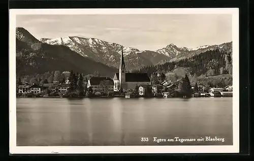 AK Egern am Tegernsee, Gesamtansicht mit Kirche und Blauberg