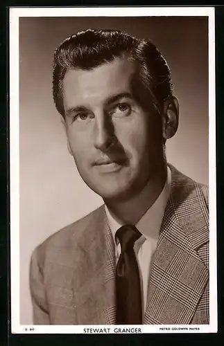 AK Schauspieler Stewart Granger im Anzug