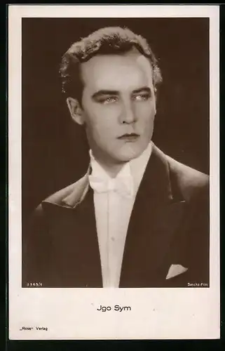 AK Schauspieler Igo Sym im Smoking