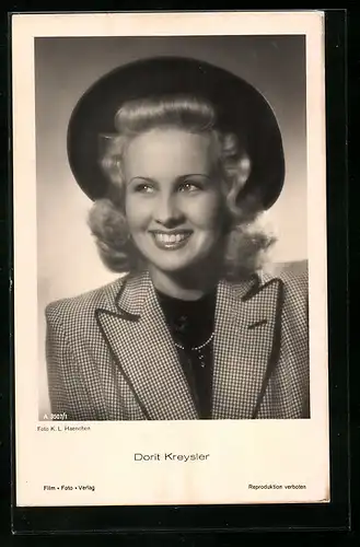 AK Schauspielerin Dorit Kreysler mit Hut