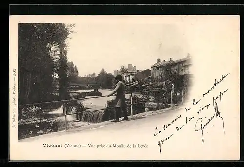 AK Vivonne, Vue prise du Moulin de la Levée