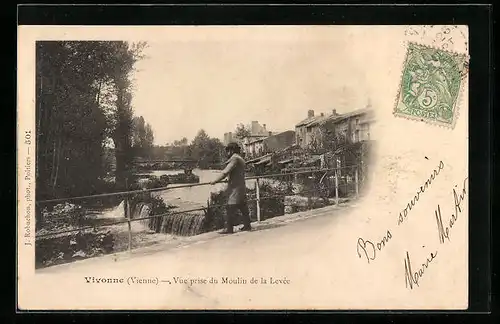 AK Vivonne, Vue prise du Moulin de la Levée
