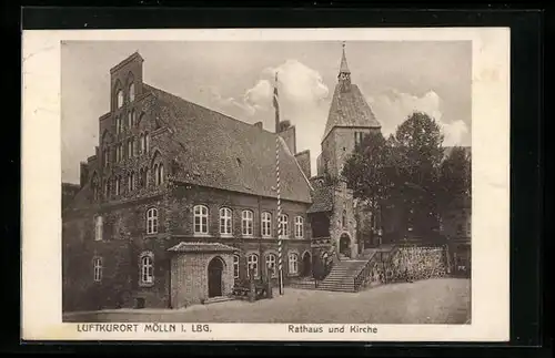 AK Mölln i. Lbg., Rathaus und Kirche