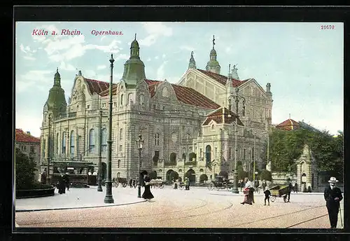 AK Köln-Neustadt, Passanten vor dem Opernhaus