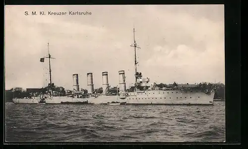 AK S. M. Kriegsschiff Karlsruhe in Fahrt