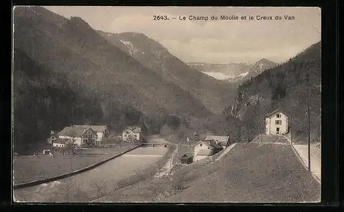 AK Champ du Moulin, Le Champ du Moulin et le Creux du Van