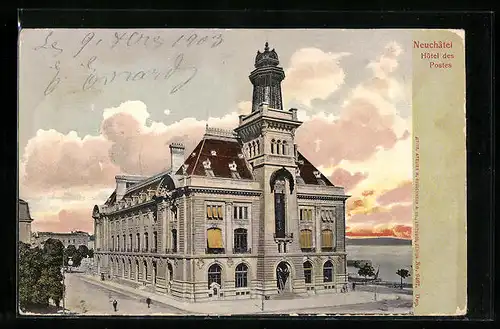 AK Neuchatel, Hotel des Postes bei bewölktem Himmel