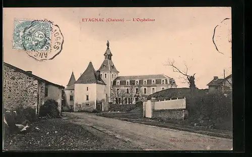 AK Etagnac, L`Orphelinat