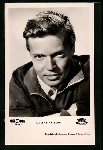 AK Schauspieler Karlheinz Böhm im Kragenpullover