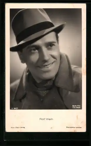 AK Schauspieler Rolf Weih mit Hut
