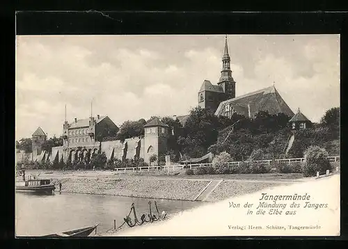 AK Tangermünde, Teilansicht mit Kirche von der Elbe aus gesehen