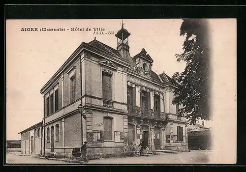 AK Aigre, Hotel de Ville, facade