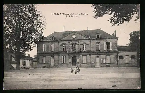 AK Nersac, la Mairie