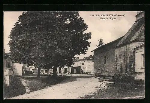 AK Salles-Lavalette, Place de l'Eglise