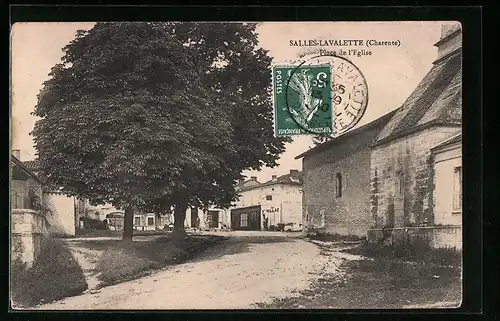 AK Salles-Lavalette, Place de l'Eglise
