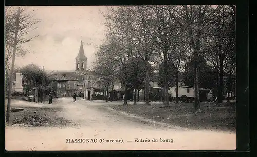 AK Massignac, Entree du bourg, l`Eglise