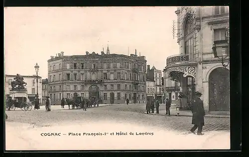 AK Cognac, Place Francois 1er et Hotel de Londres