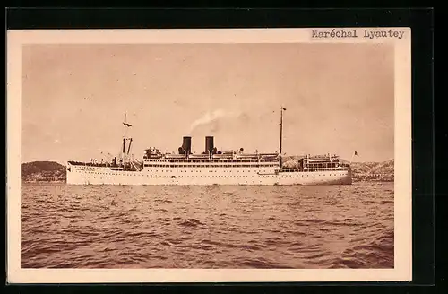 AK Paquebot Maréchal Lyautey in Küstennähe