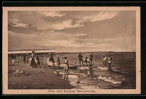AK Swinemünde /Ostsee, Urlauber am Strand