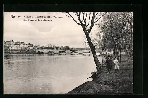 AK Aixe-sur-Vienne, Le Pont et les Greves