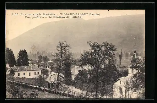 AK Villard-Sallet, Vue generale, Le Chateau de Rolland