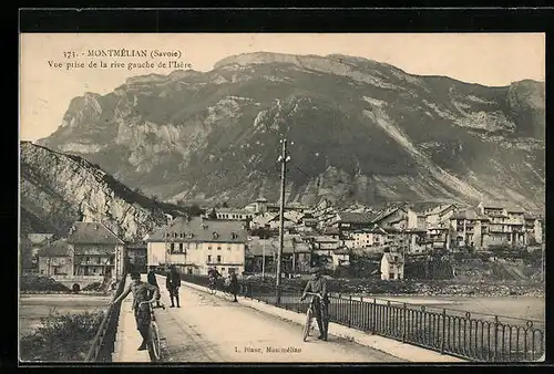 AK Montmélian, Vue prise de la rive gauche de l`Isère