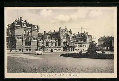 AK Schwerin, Bahnhof mit Brunnen