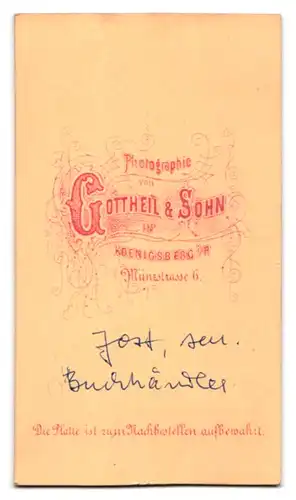Fotografie Gottheil & Sohn, Königsberg i. P., Münzstr. 6, Junger Herr in modischer Kleidung