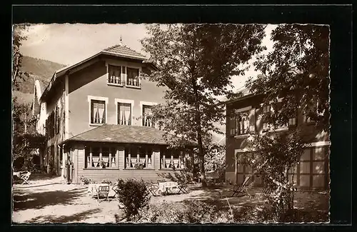AK Allevard-les-Bains, Les Pervenches, Hotel tout confort, Avenue Davallet